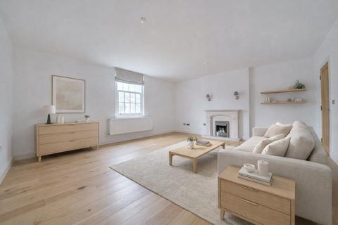 undefined, Ampthill Road, Silsoe, Bedford, Bedfordshire, MK45
