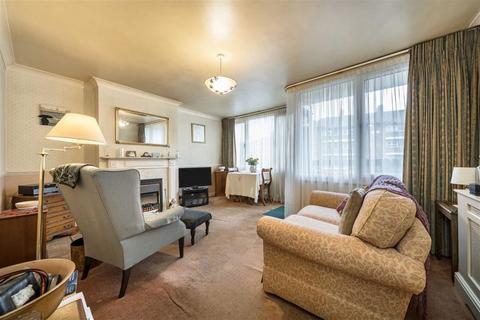 undefined, Bath Terrace, London SE1