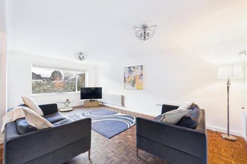 undefined, Paddock Gardens, Alveston, Bristol, South Gloucestershire, BS35