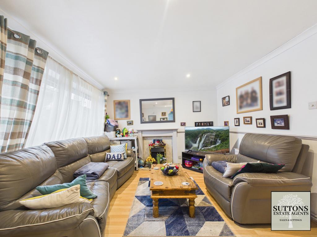 Living room 2
