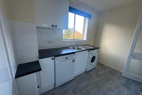 undefined, Lyndwood Court