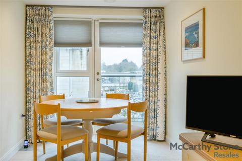 2 bedroom apartment for sale, Bath Gate Place, Tetbury Road, Cirencester