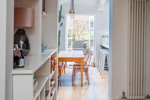 3 bedroom terraced house for sale, Haliburton Road, St Margaret's