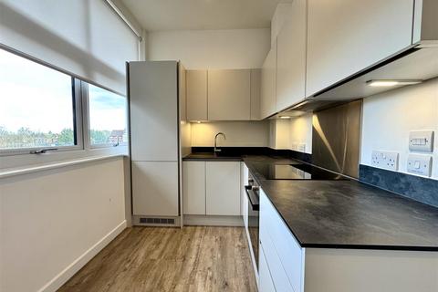 1 bedroom apartment to rent, 4-16 London Road, Staines-Upon-Thames TW18