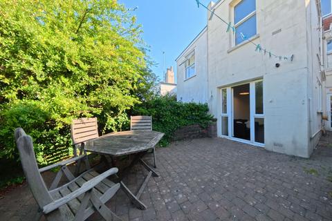 undefined, Brading Road, Brighton