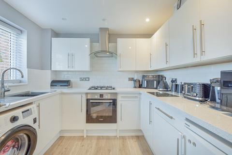 3 bedroom semi-detached house for sale, Weymouth DT4