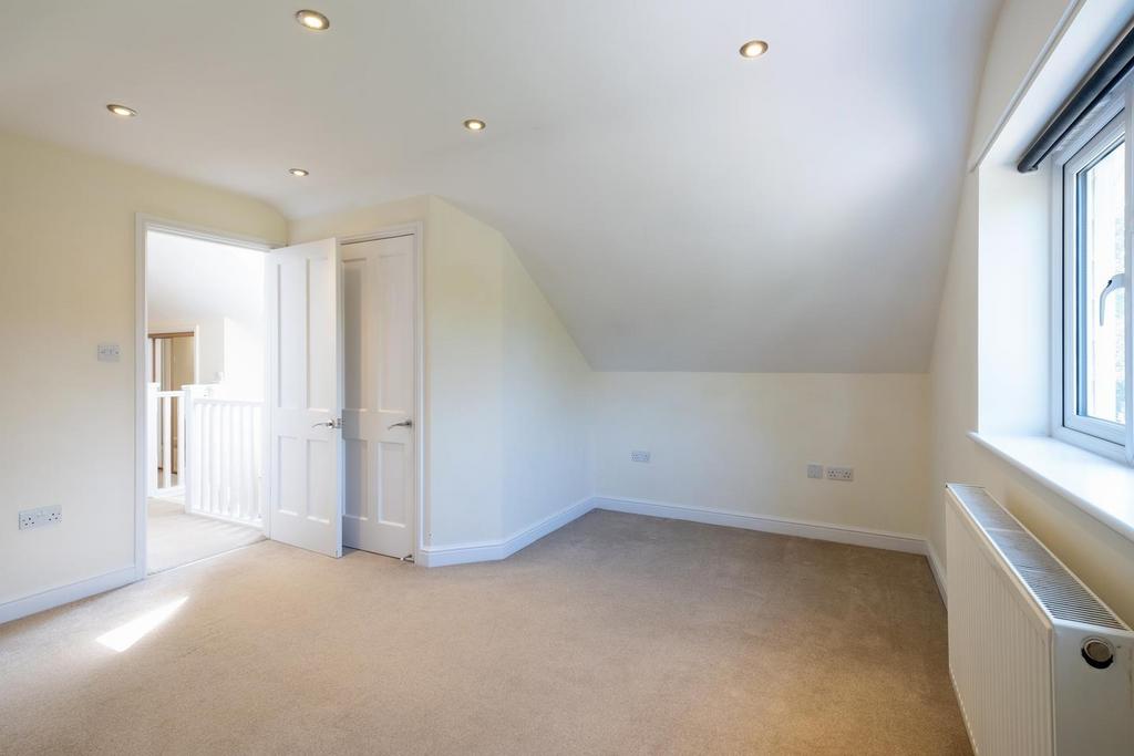 67 Sicklesmere Road-24.JPG