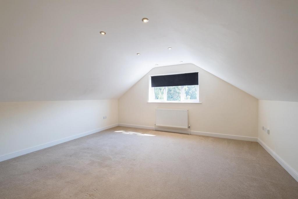 67 Sicklesmere Road-29.JPG