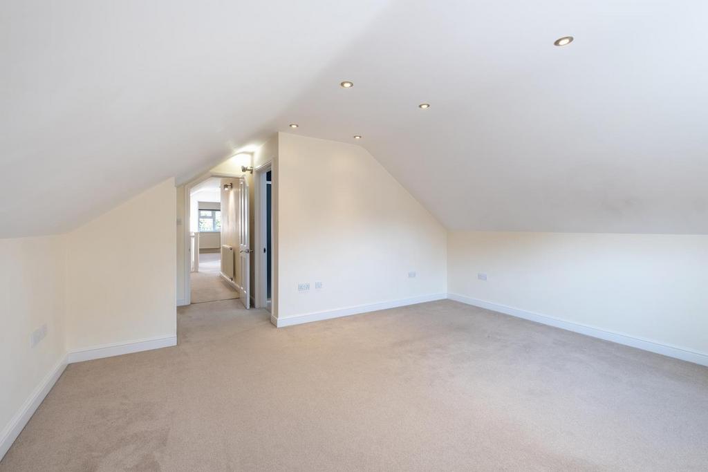 67 Sicklesmere Road-30.JPG