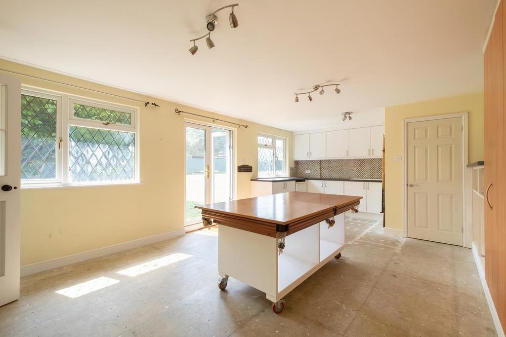 67 Sicklesmere Road-53.JPG