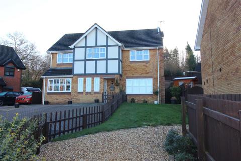 undefined, Glenview Rise, Newbridge NP11