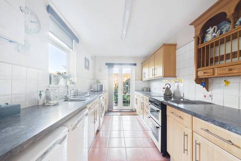 2 bedroom end of terrace house for sale, Lysons Avenue, Gloucester, Gloucestershire, GL1