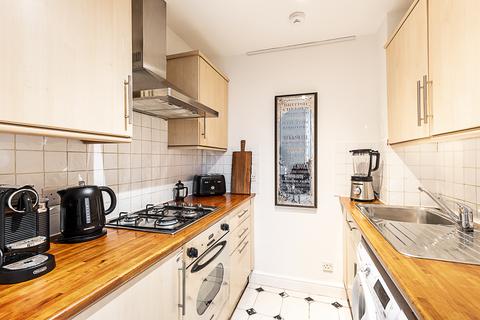 1 bedroom flat to rent,  Sutherland Avenue, London W9