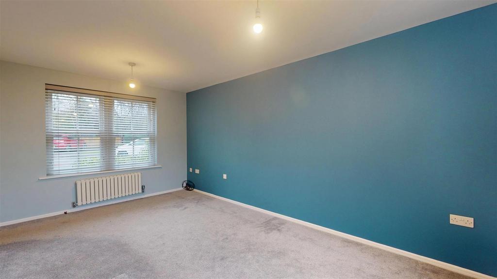 Wilfred Owen Close, 6, Living Room.jpg