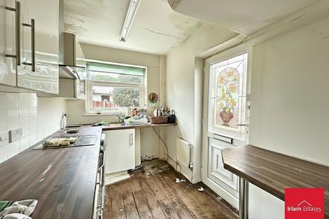 3 bedroom semi-detached house for sale, School Lane, Irlam, M44