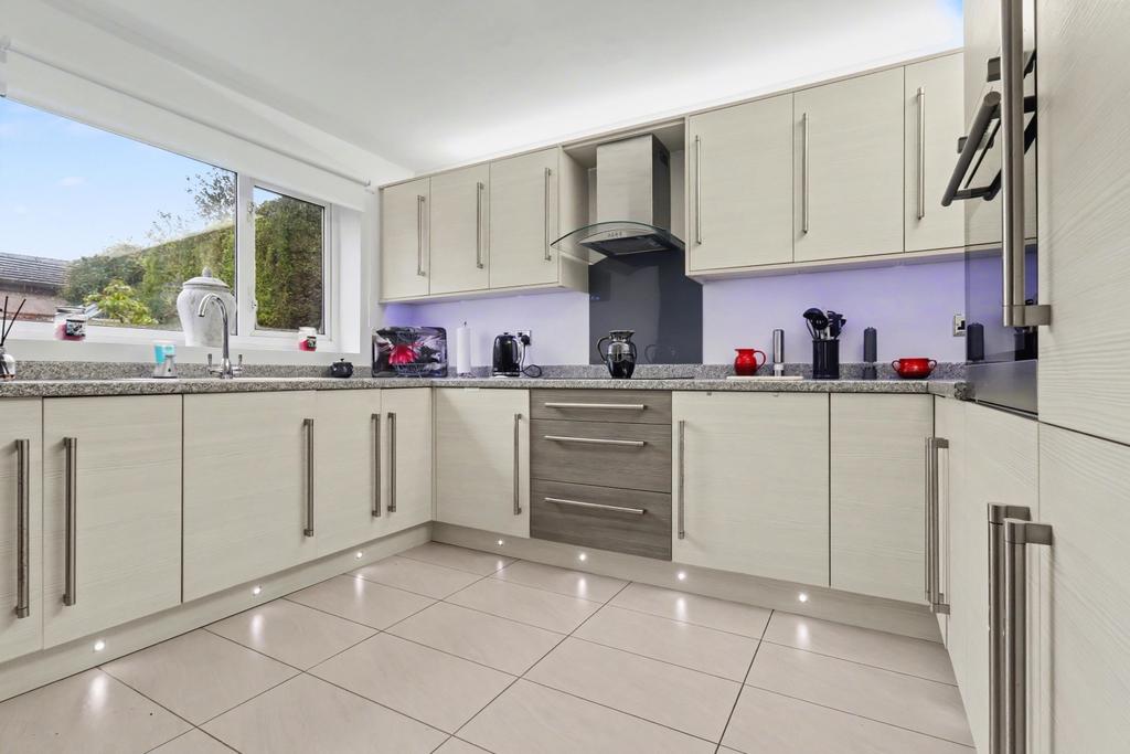 9- Rob Hammond Ewe Move Pontefract