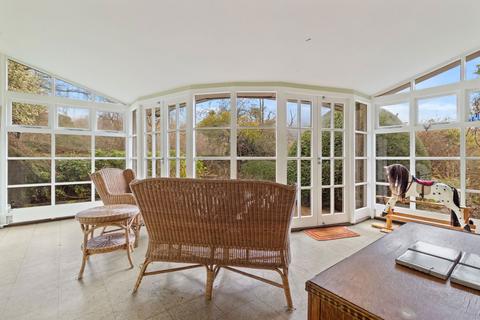 4 bedroom detached house for sale, Walwyn Road, Colwall