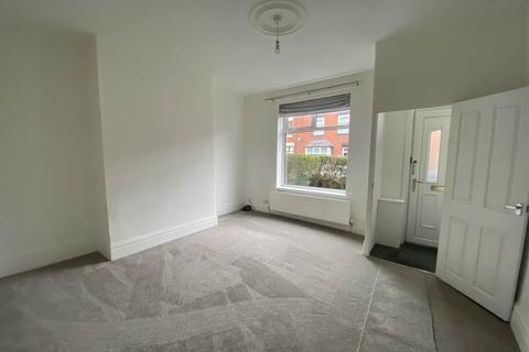 2 bedroom terraced house to rent, Hebron Street, Royton