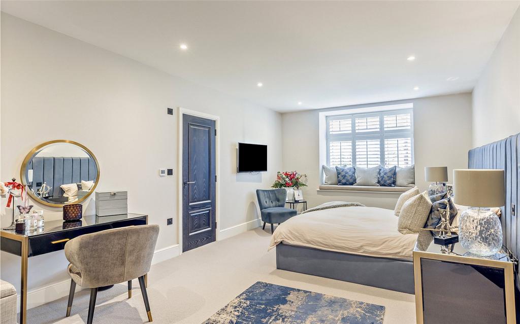 Principal Bedroom