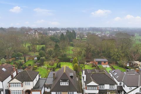 3 bedroom detached house for sale, River Drive, Upminster, RM14