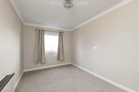 undefined, Mount Hermon Road, Woking GU22