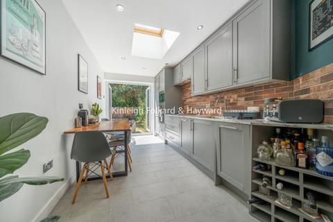 undefined, Perth Close, London, SW20