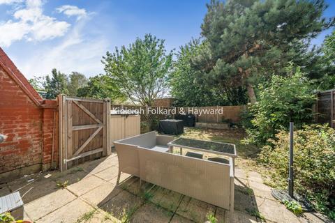 undefined, Perth Close, London, SW20