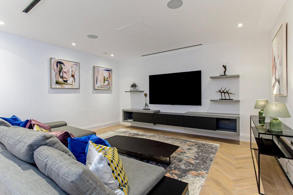 Games/Family Room