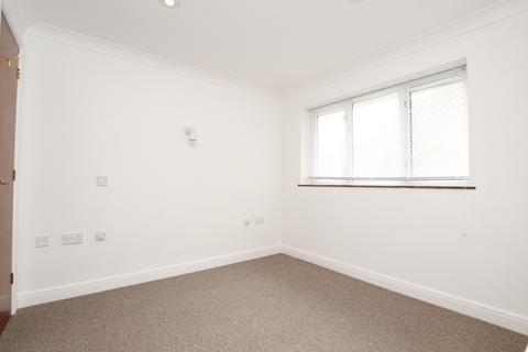 undefined, Nether Close, Brackley NN13