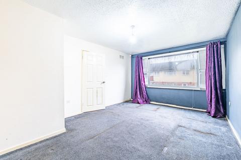 3 bedroom terraced house for sale, Woolsington Close, Nottingham, NG8