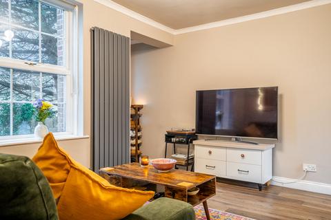 undefined, Holly Terrace, York
