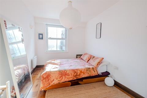 2 bedroom apartment for sale, Wyatt Park Road, London SW2