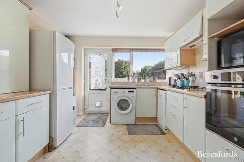 2 bedroom maisonette for sale, Springfield Road, Billericay, CM12
