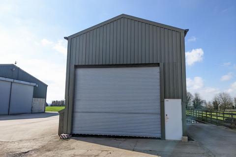 Industrial unit to rent - Meysey Hampton, Cirencester, GL7