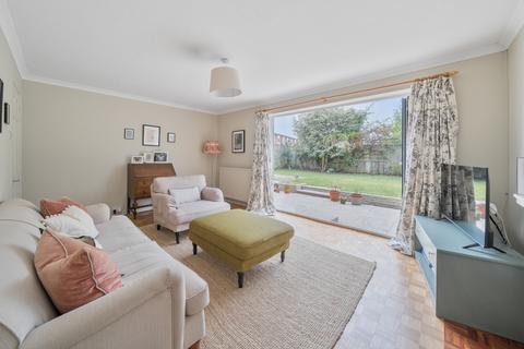 undefined, Maple Court, Reading RG8