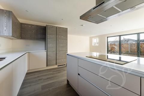 4 bedroom detached bungalow for sale, The Street, Capel St. Mary