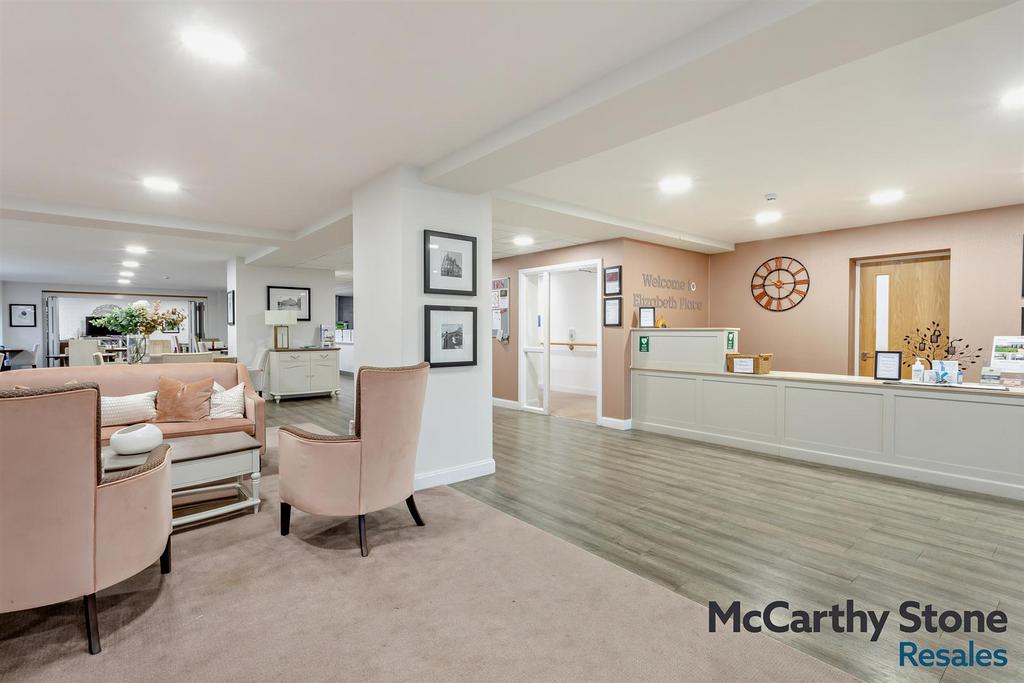 8677340-interior20-800.jpg