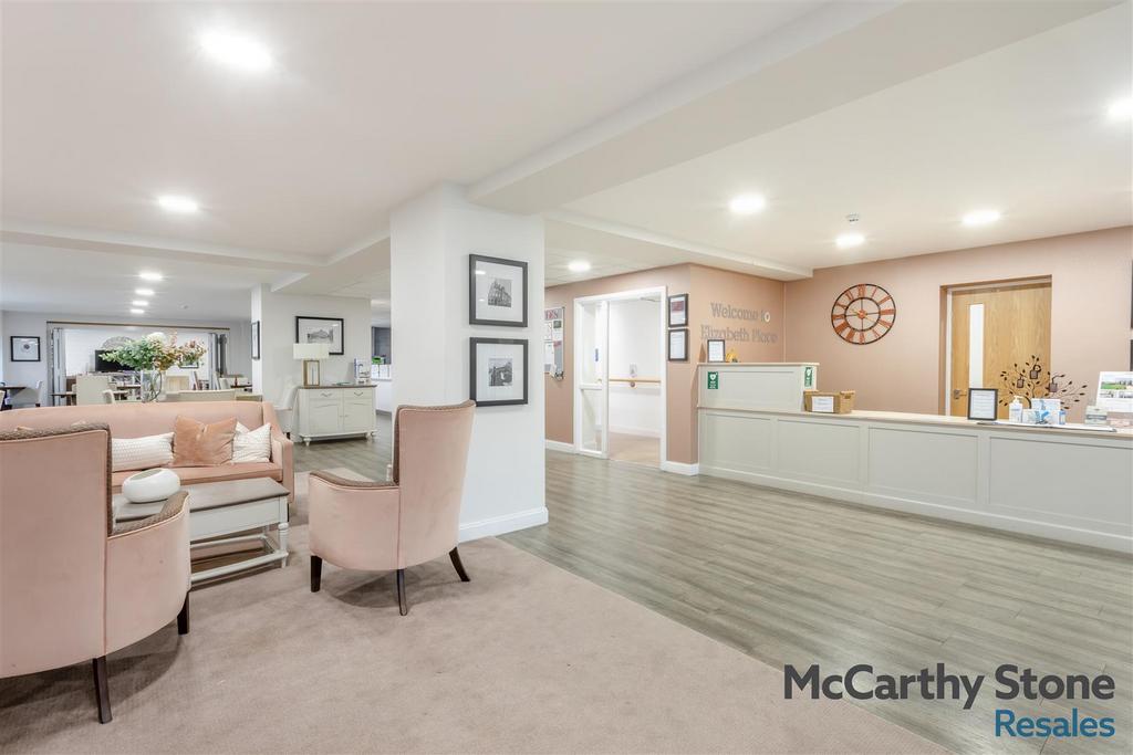 8677340-interior20.jpg