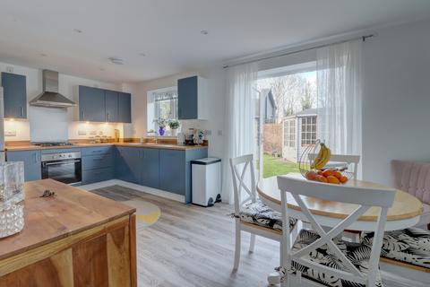3 bedroom detached house for sale, Snowdrop Close, Princes Risborough HP27