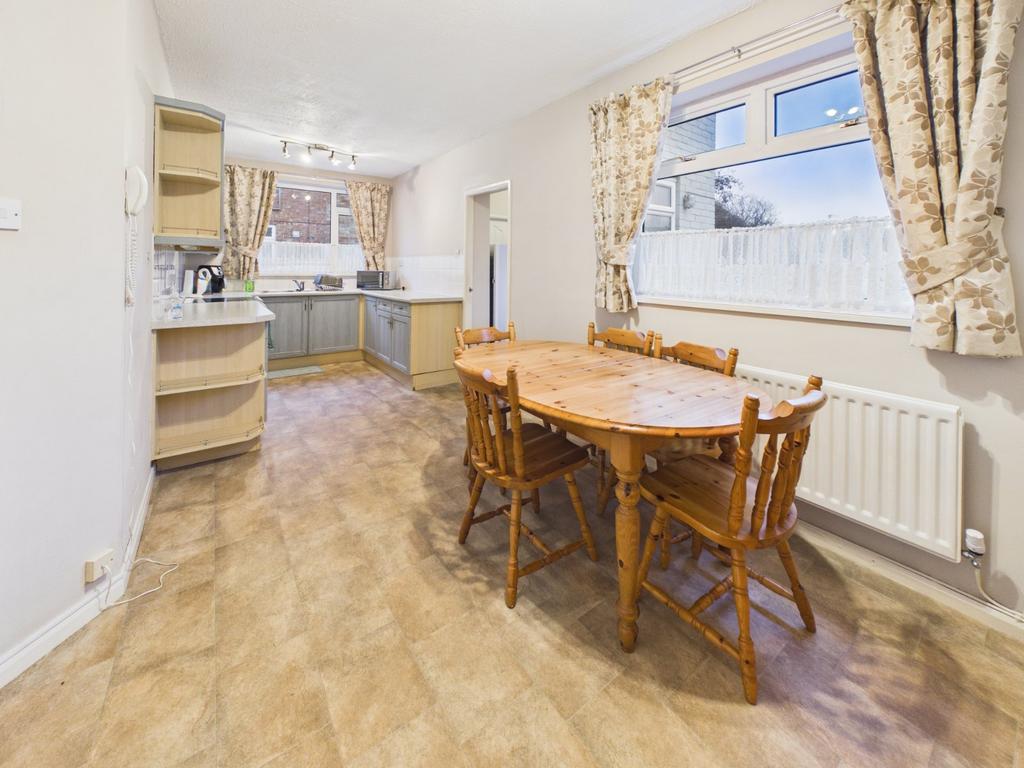 Kitchen/Break Room