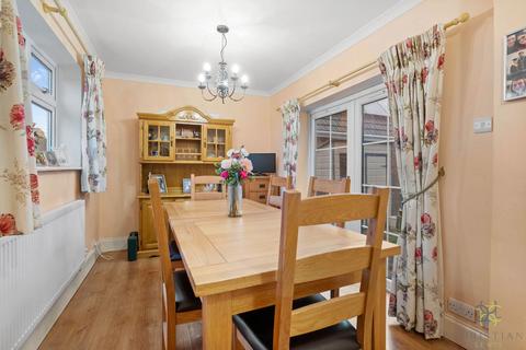 undefined, 16 Cherry Orchard, Holt Heath, Worcester. WR6 6ND