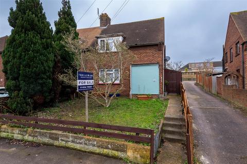 undefined, St. Davids Crescent, Gravesend