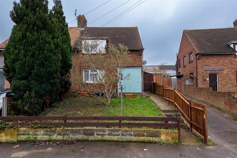 undefined, St. Davids Crescent, Gravesend