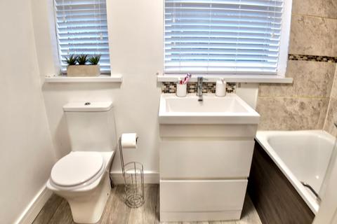 3 bedroom semi-detached house for sale, Tree Tops Avenue, Blackwood, NP12