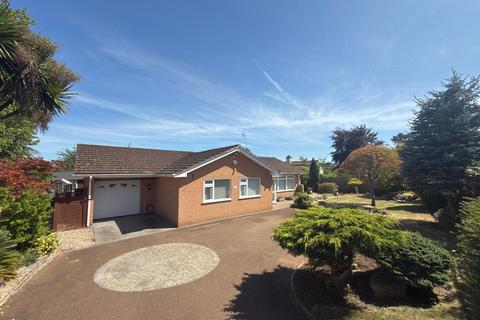 3 bedroom detached bungalow for sale, Highlands, Taunton TA1