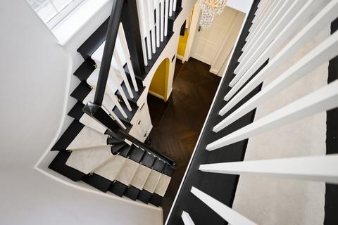 4 bedroom detached house for sale, Ruxley Crescent, Claygate, Esher, Surrey, KT10