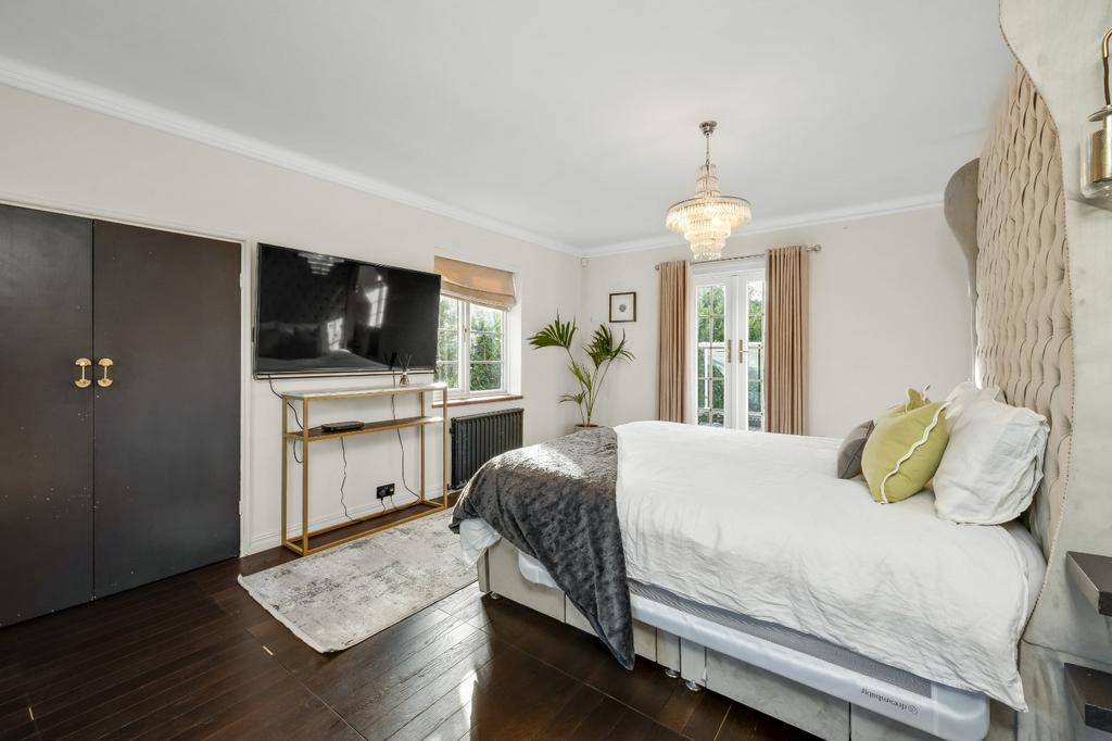 Principal Bedroom