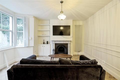 4 bedroom terraced house to rent, Wandsworth Road, SW8