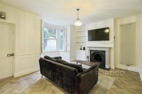 4 bedroom terraced house to rent, Wandsworth Road, SW8