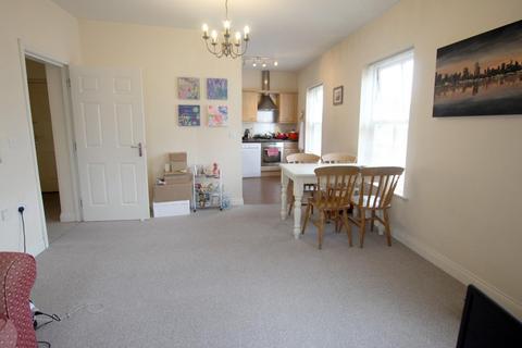 2 bedroom flat to rent, Canal Quay, Britannia Wharf, Bingley